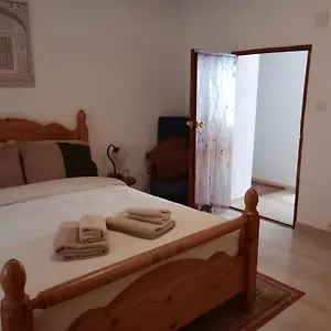Casa En La Plaza, Vivienda Rural Hinojares